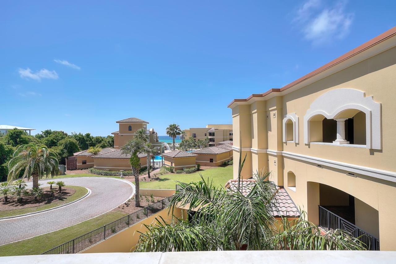 Sanctuary By The Sea Condos 圣罗莎海滩 外观 照片